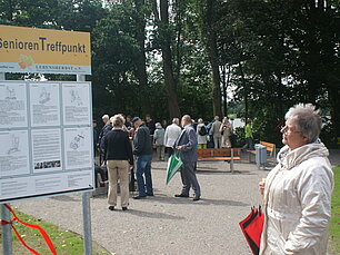 Schild SeniorenTreffpunkt